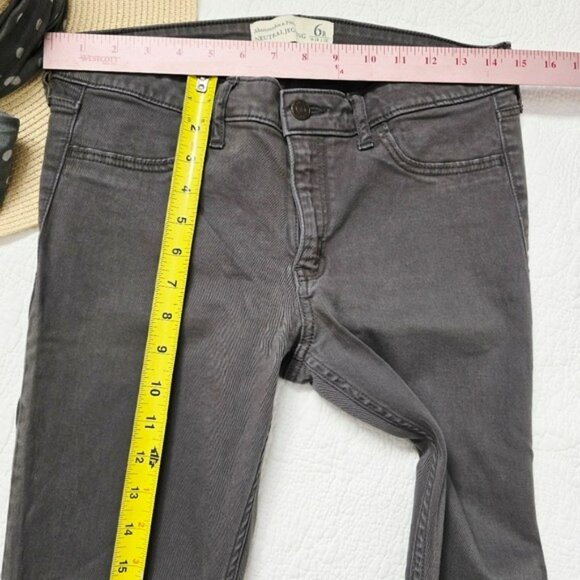Abercrombie & Fitch Women's Neutral Jegging Jeans Grey Lightweight Denim Size 6 - Picture 9 of 13
